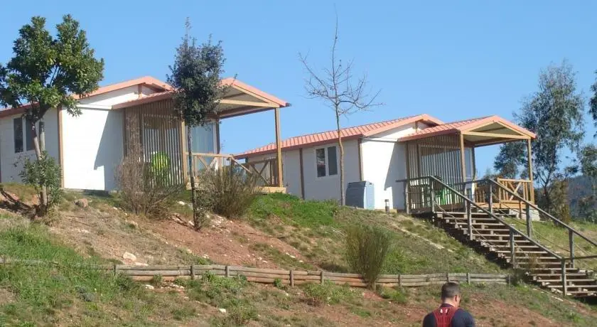 Coimbra Camping & Bungalows 