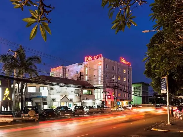 Ibis Vientiane Nam Phu