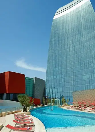 Fairmont Baku Flame Towers 