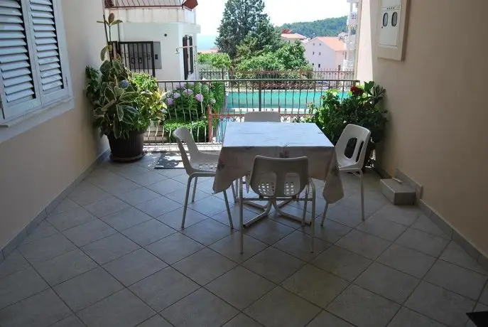 Apartments Srzentic 