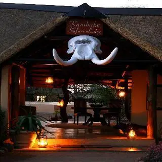 Kambaku Safari Lodge