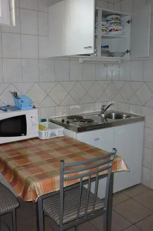 Andras Apartmanhazak 