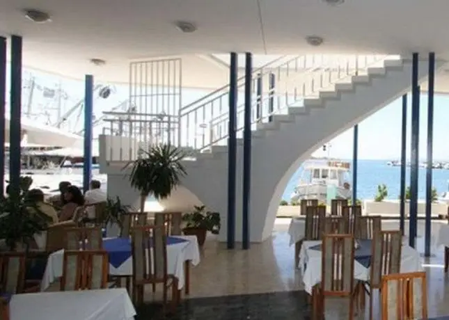 Hotel Loza Novalja 