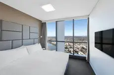 Meriton Suites Herschel Street 