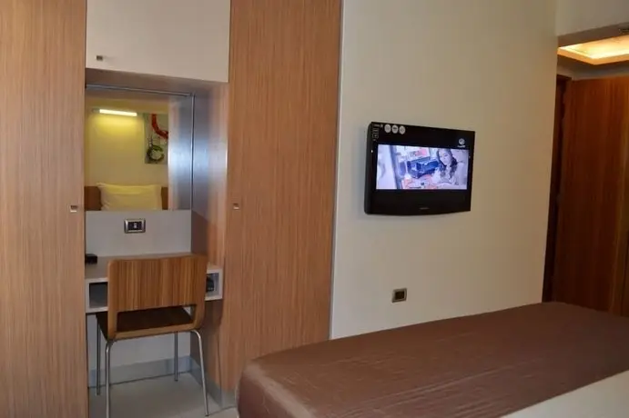 Hayali Suites