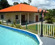 Surinat Luxury Resort 