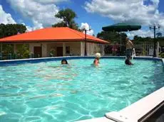 Surinat Luxury Resort 