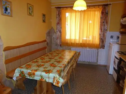 Napfeny Apartman es Vendeghaz 