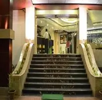 Hotel Ravisha Continental 