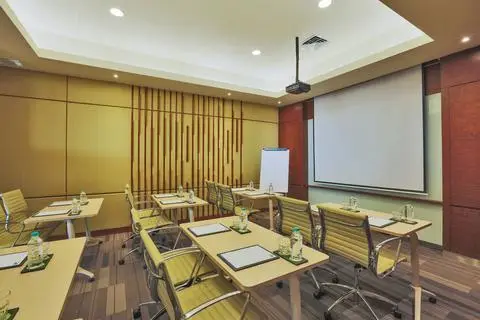 Holiday Inn Express Semarang Simpang Lima 