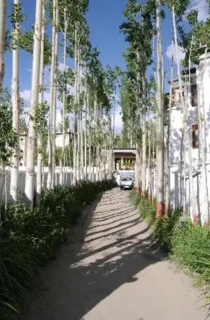 Hotel Ladakh Greens 