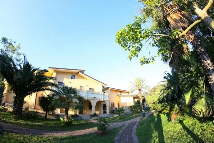 San Michele Apartments&Rooms 