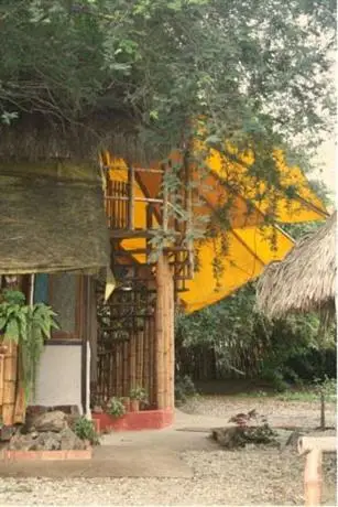 Hostal Refugio De Las Aves