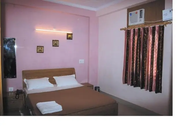 Hotel Landmark Haridwar 