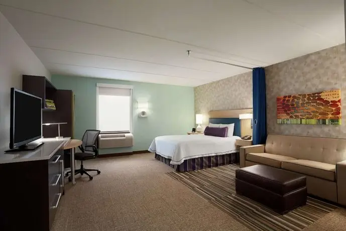 Home2 Suites by Hilton Philadelphia Convention Center 