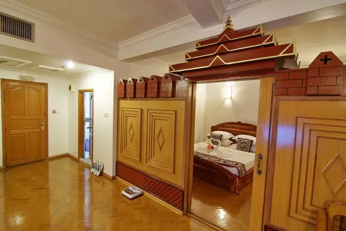 Hotel Mandalay 