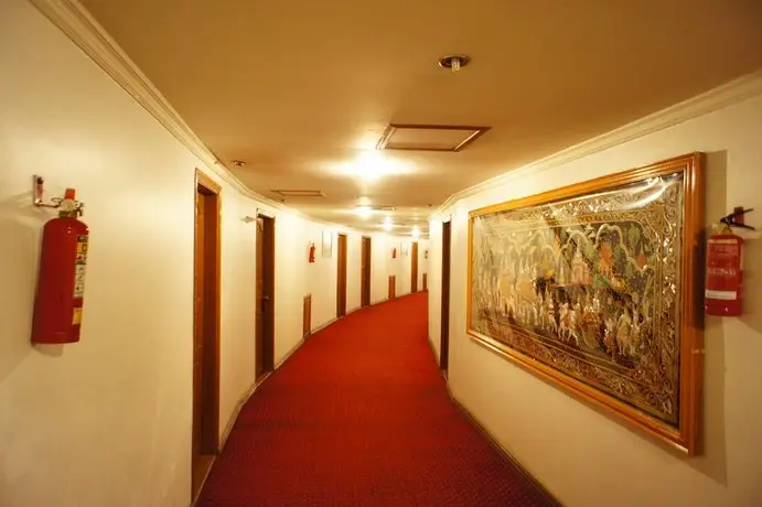 Hotel Mandalay 