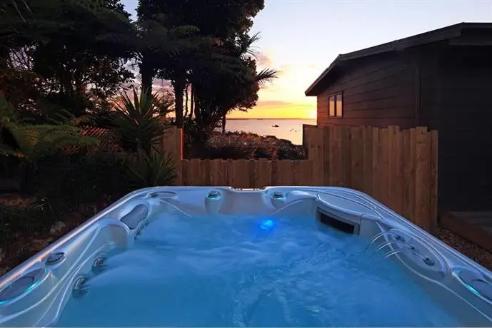 Koi Roc Waiheke Island Accommodation 