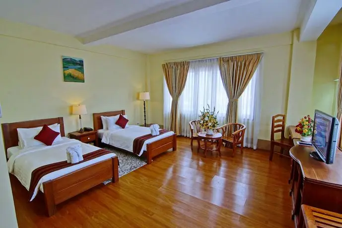 Shwe Ingyinn Hotel Mandalay 