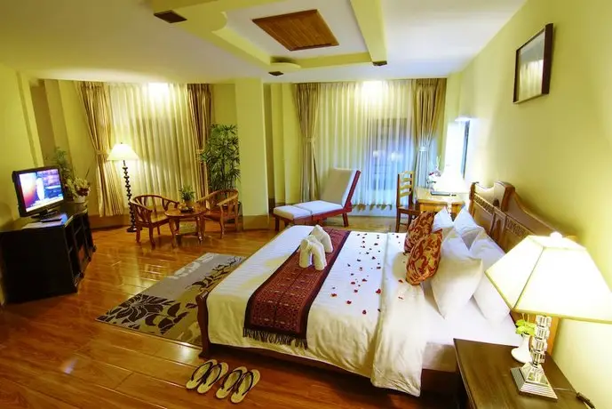 Shwe Ingyinn Hotel Mandalay 