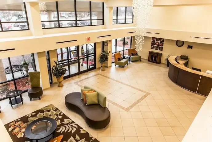 Clarion Hotel Charlotte Airport & Conference Center