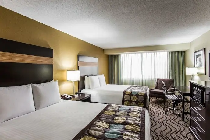 Clarion Hotel Charlotte Airport & Conference Center 