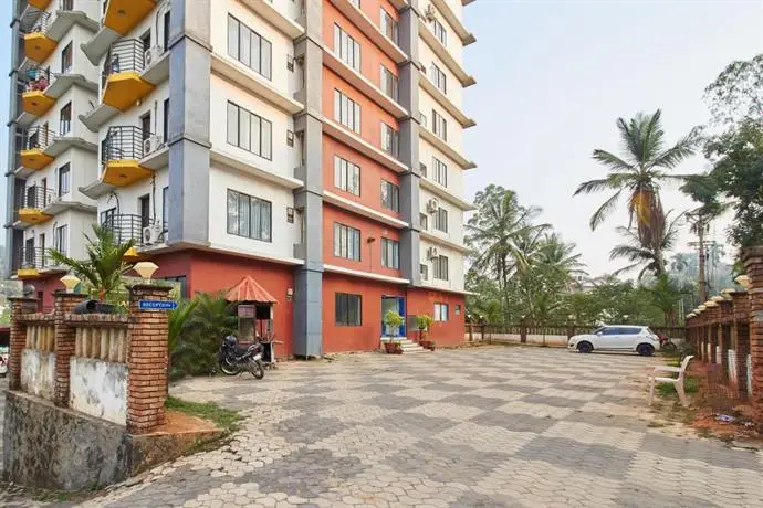 OYO 8842 Kallat Apartments