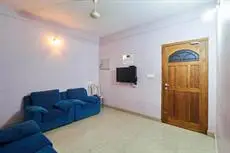 OYO 8842 Kallat Apartments 