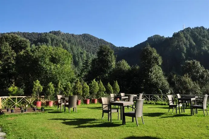 Evoke Shimla Havens Resort 