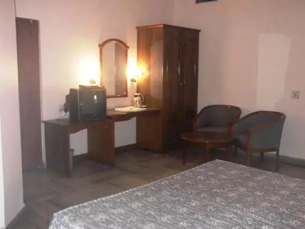 Hotel Regency Varanasi 