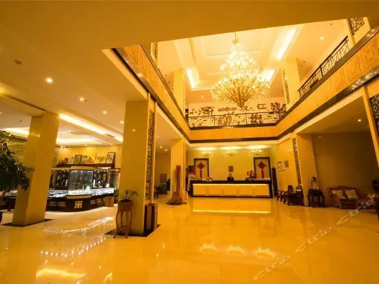 Long Rui Hotel 