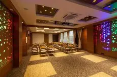 Hotel Cosmopolitan Ahmedabad 