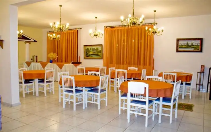 Natasa Hotel 