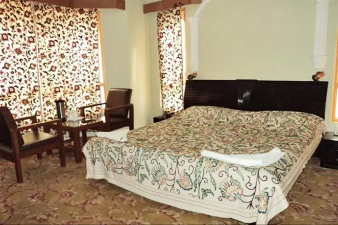 Hotel Paradise Inn Pahalgam 