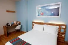 Travelodge Madrid Alcala 