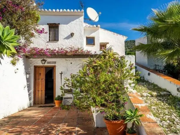 Holiday home Cortijo Los Almendros 2