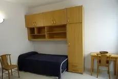 Apartamentos Elvira 