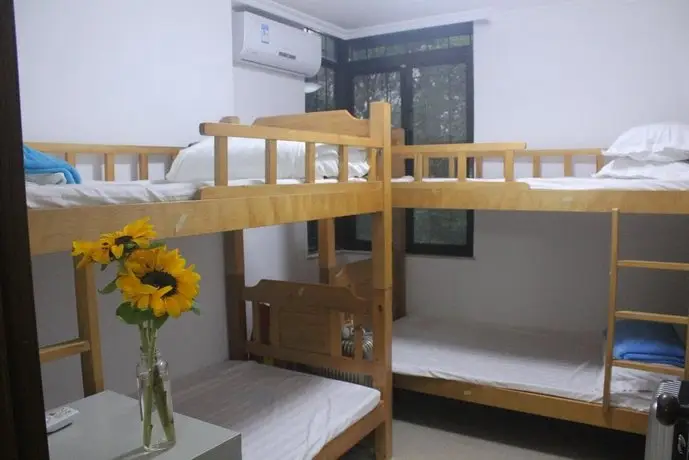 Zhuhai Journey House Hostel