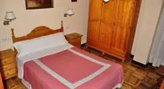 Hostal Oviedo 