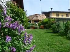 Domus Langhe B&B 