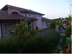 Domus Langhe B&B 