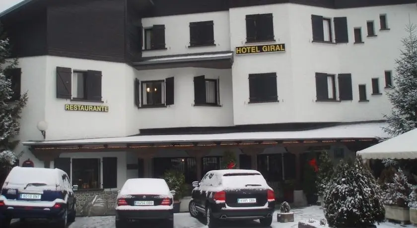 Hotel Giral