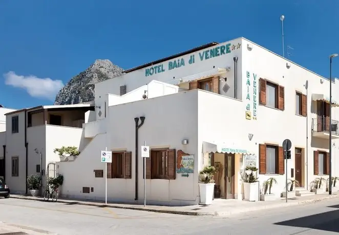 Hotel Baia Di Venere