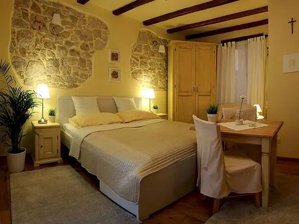 Rooms Villa Duketis 