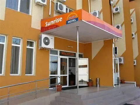 Hotel Sunrise Crisan 