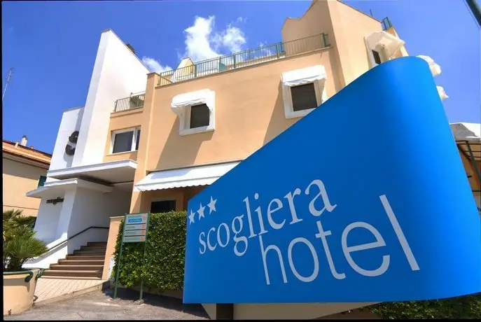 Hotel Scogliera