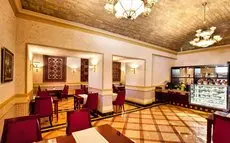 Shah Palace Hotel 