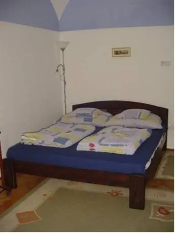 Azur Apartman 