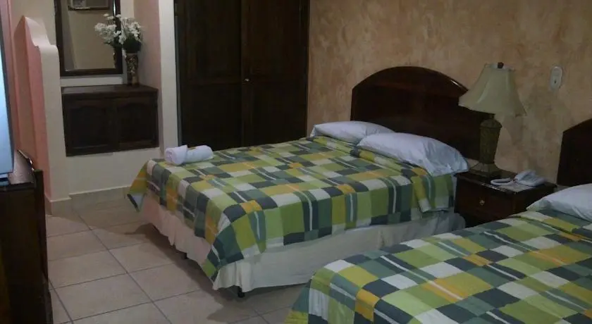 Hotel Cibeles La Ceiba 