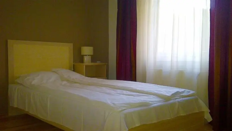 Centrum Apartman Hotel 